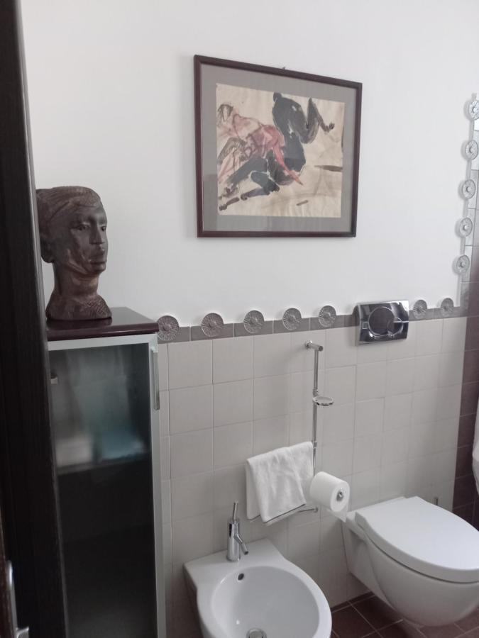 Confortevole Bari Bagian luar foto