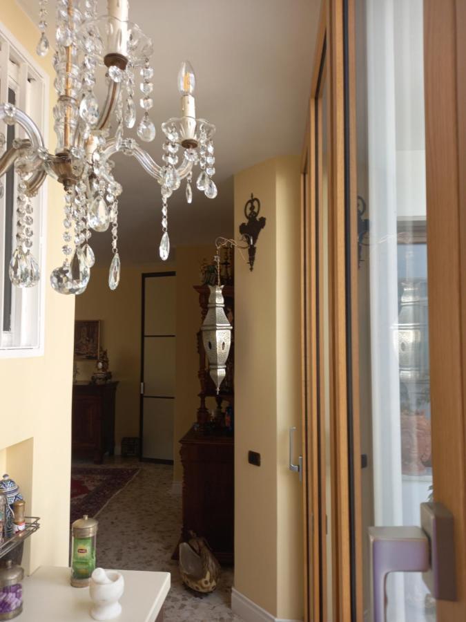 Confortevole Bari Bagian luar foto