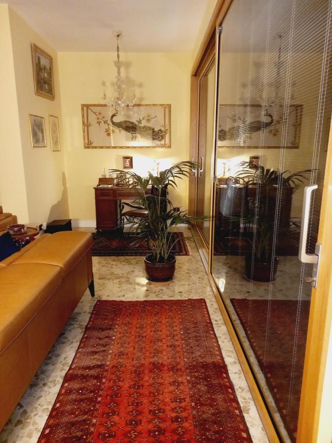 Confortevole Bari Bagian luar foto